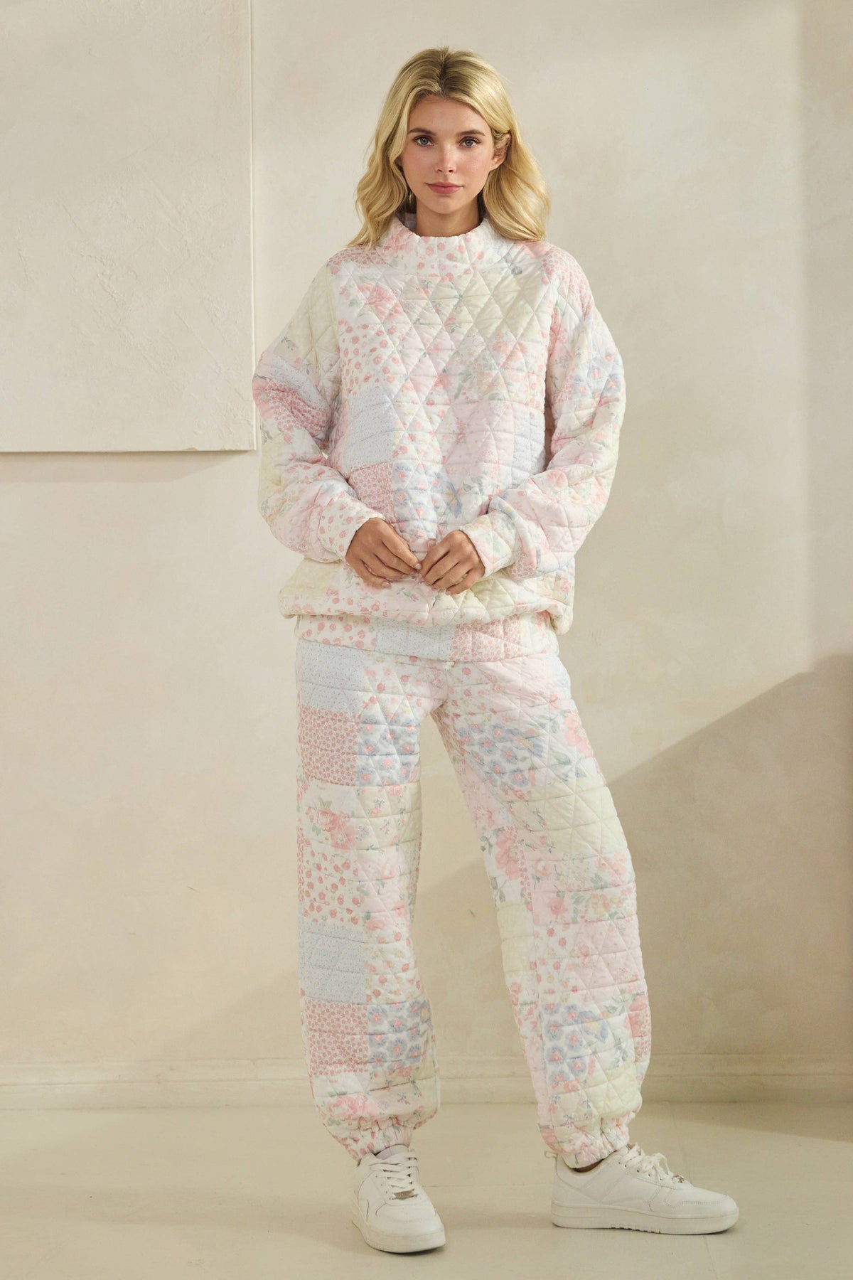 Floral textured lounge pants