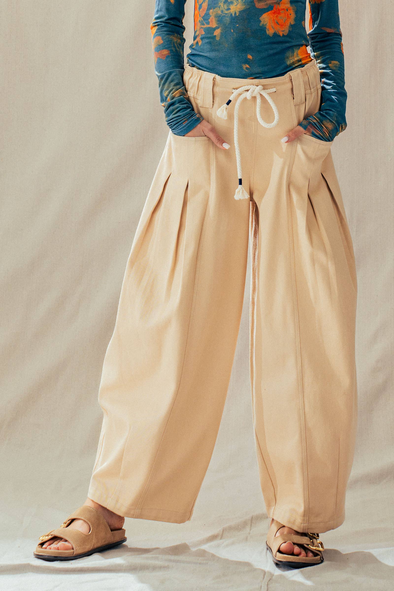 Rope Drawstring Balloon Pants Pleated Front
