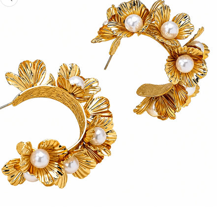 Melinda Hoop Pearl earrings