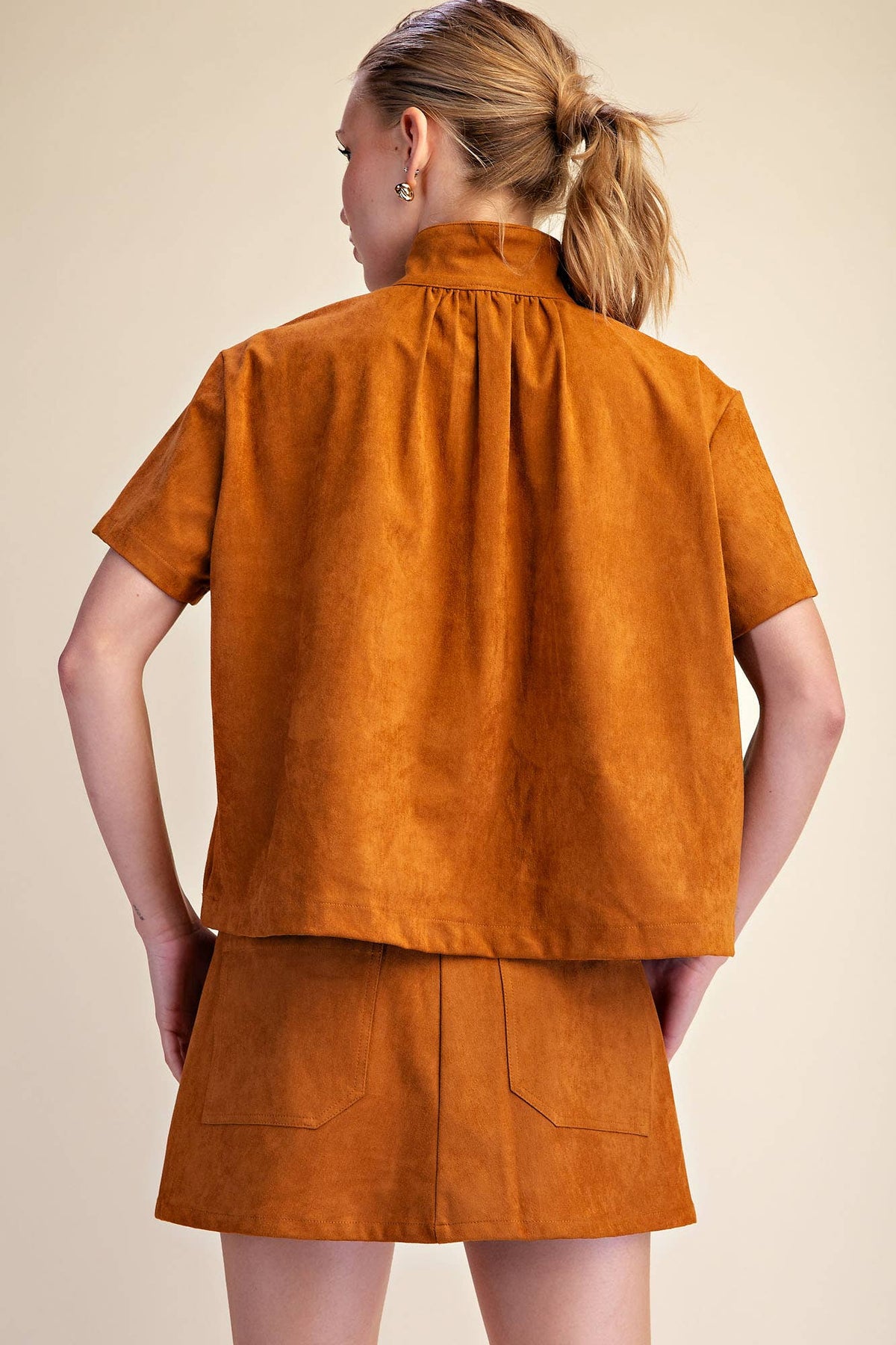 Stand Collar Suede Short Sleeve Shirt