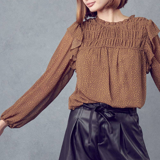 FAUX LEATHER PLEATED HIGH WAIST SHORTS