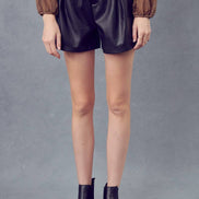 FAUX LEATHER PLEATED HIGH WAIST SHORTS