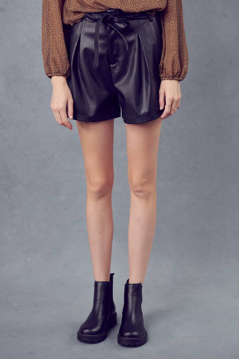 FAUX LEATHER PLEATED HIGH WAIST SHORTS