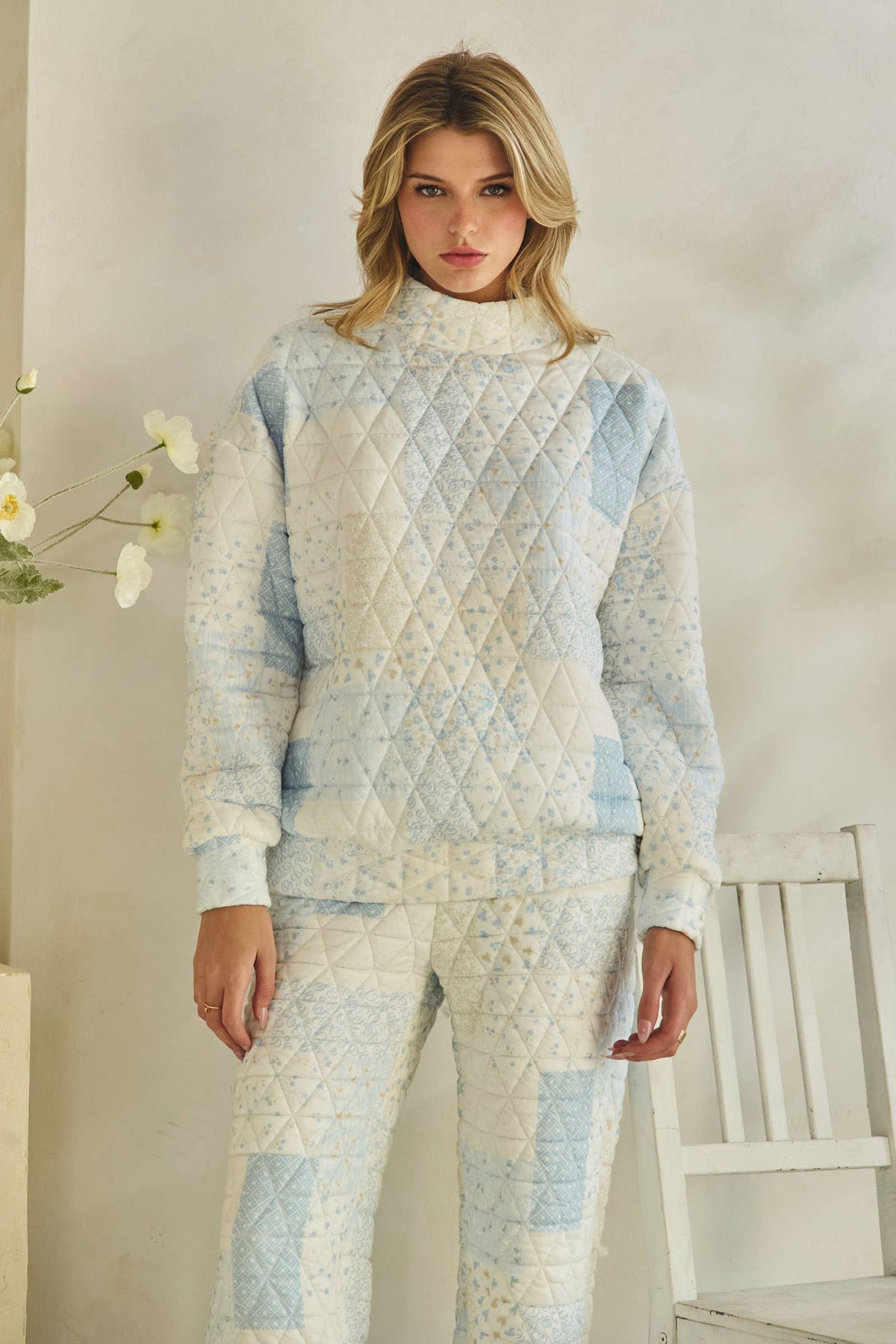 Floral textured lounge pants