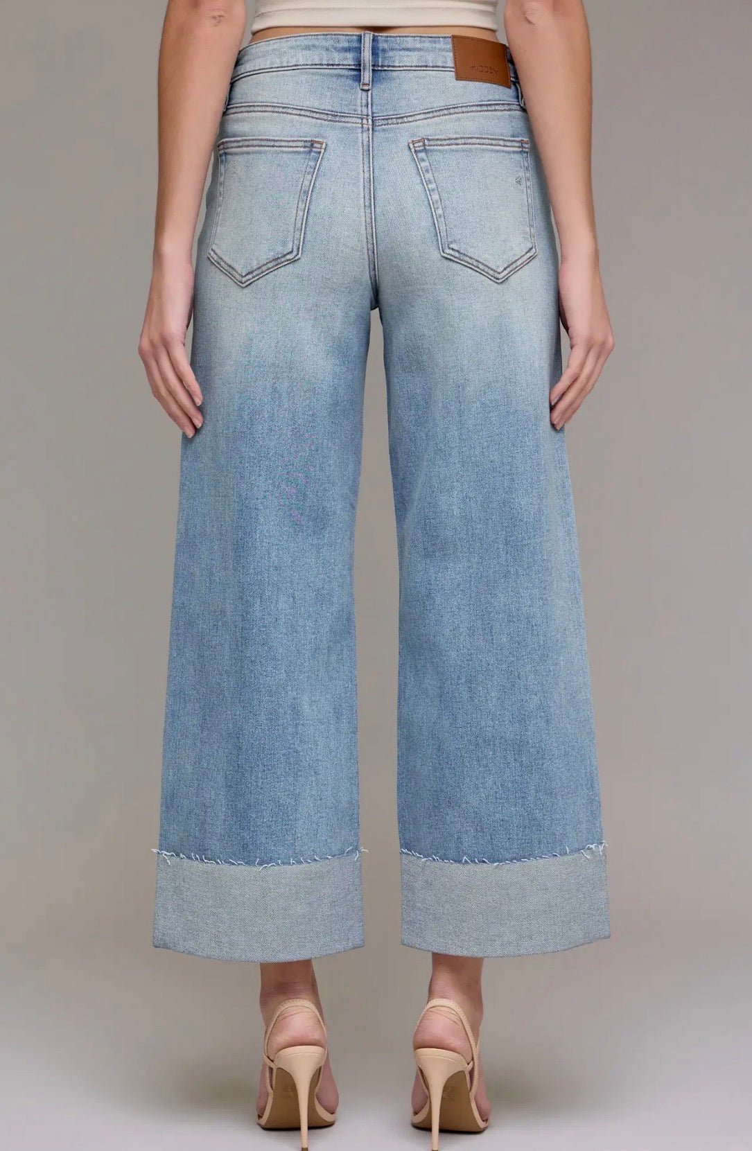Hidden Nori Jeans