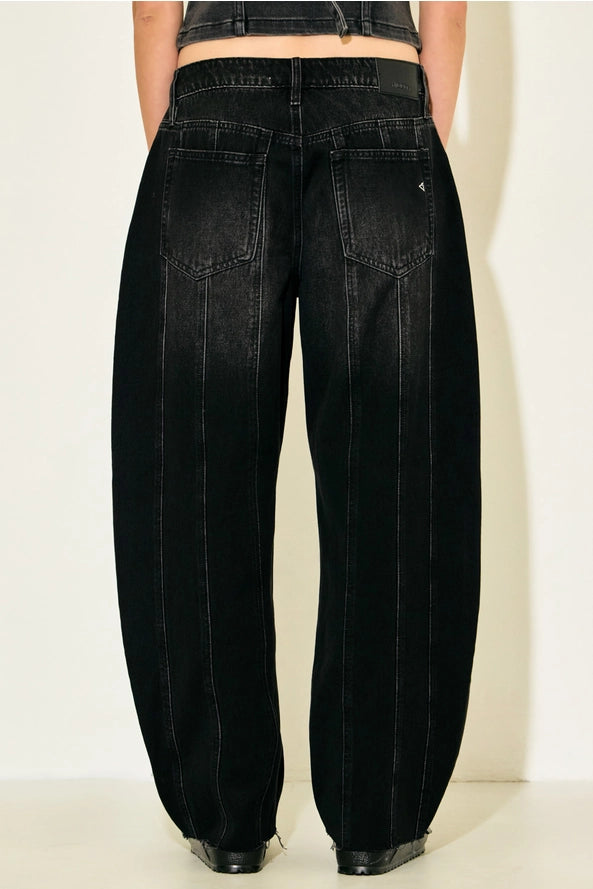 Low rise black barrel pants
