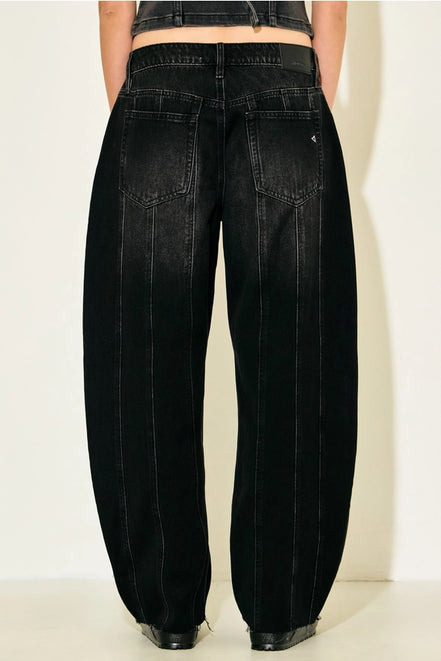 Low rise black barrel pants