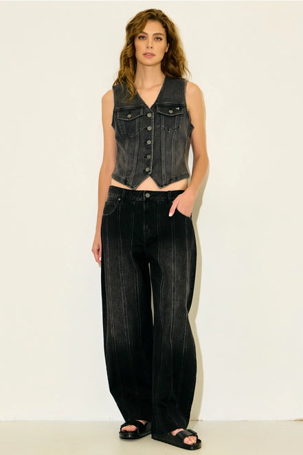Low rise black barrel pants